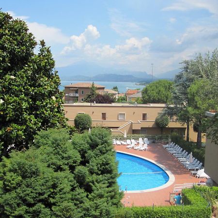 Appartamento La Madonnina Di Cathy Peschiera del Garda Buitenkant foto